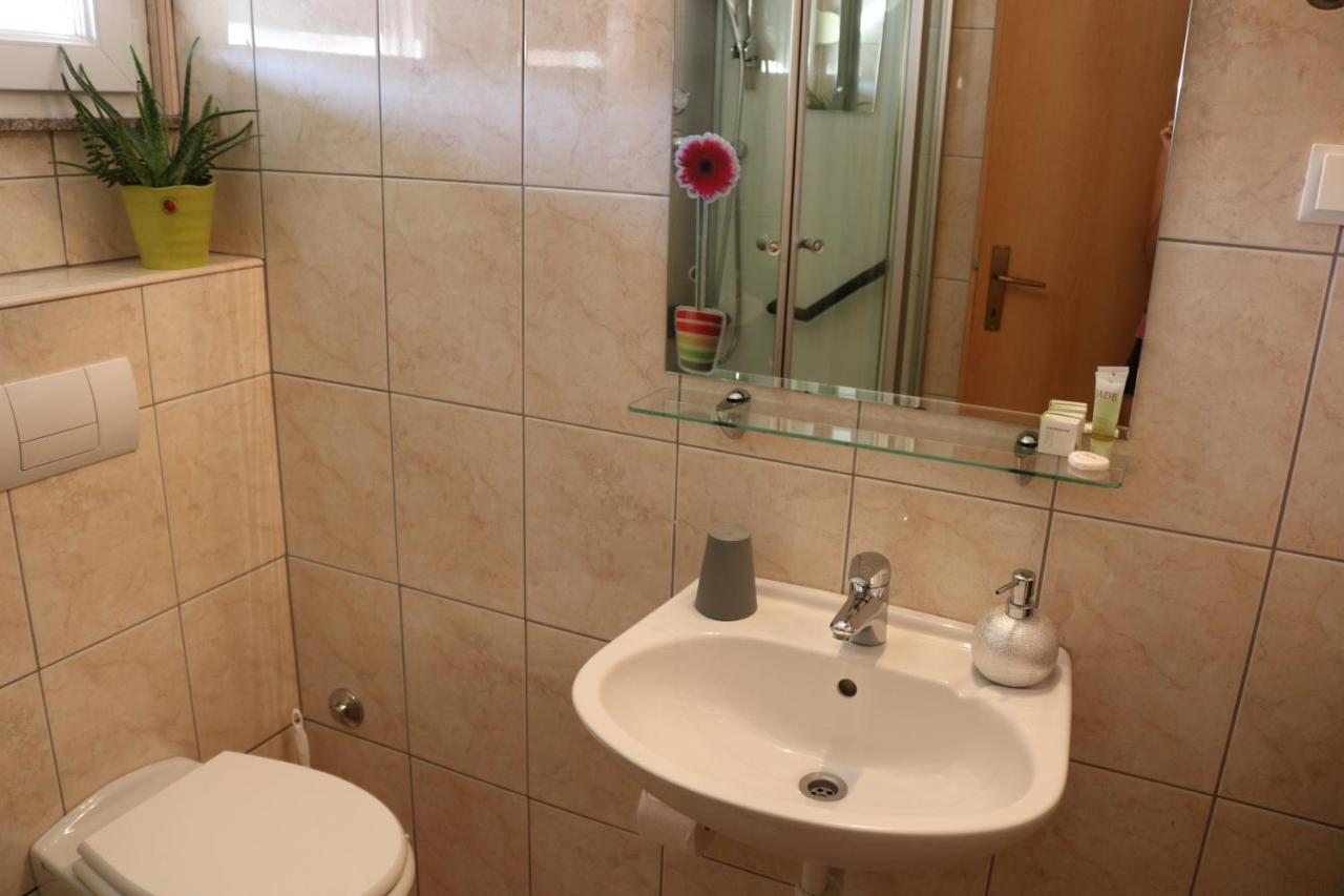 Apartments Marina Водице Екстериор снимка