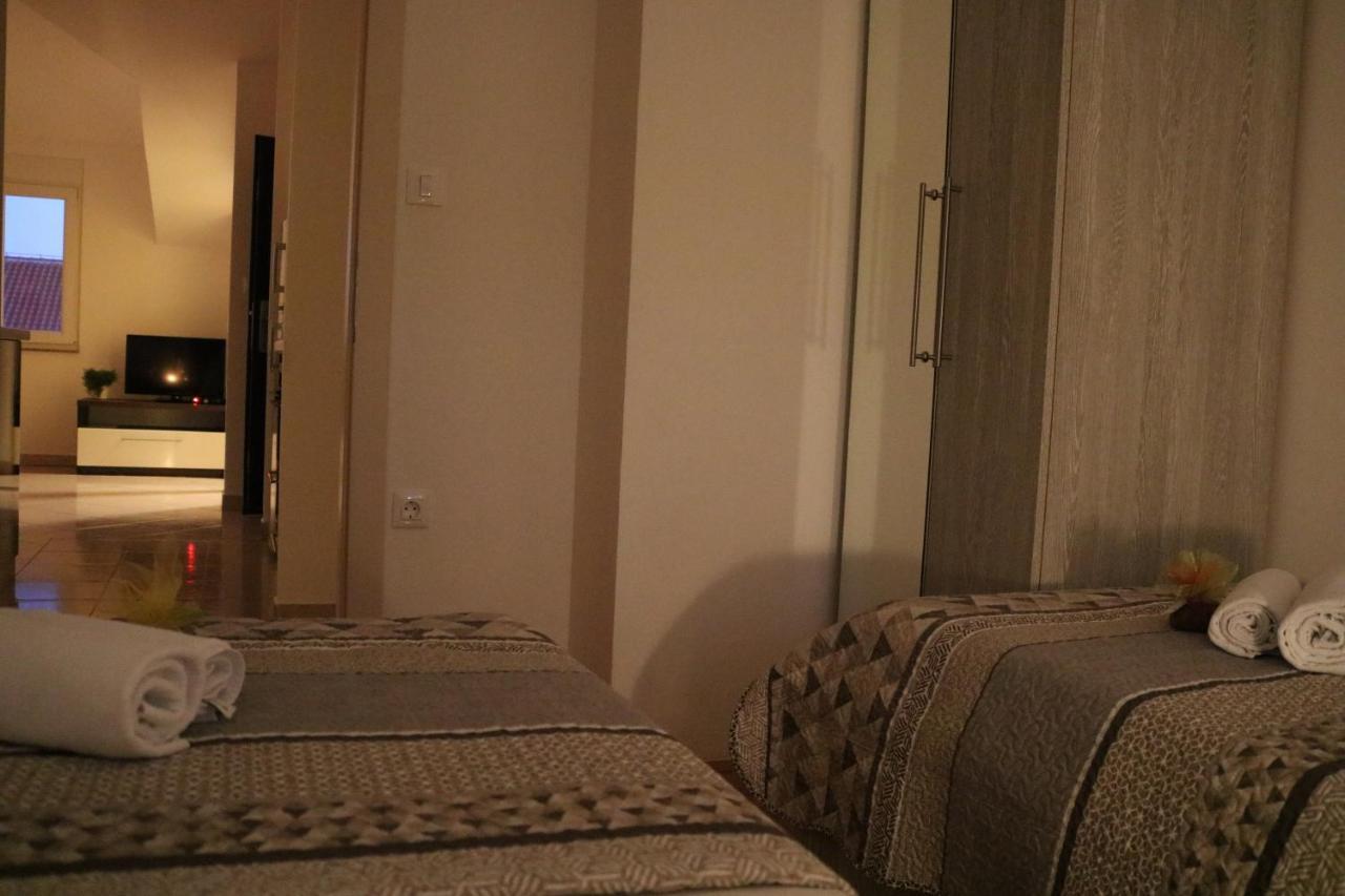 Apartments Marina Водице Екстериор снимка