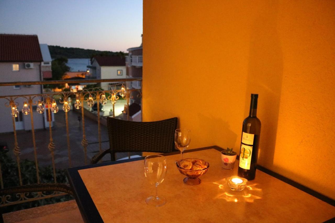 Apartments Marina Водице Екстериор снимка